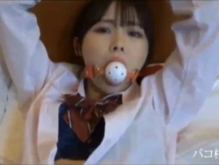 泸沽湖最新强推！学妹微醺聊到兴起突然掏大鸟学妹不止所措【无水印版已传到简阶